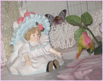 Humphrey Figurine
